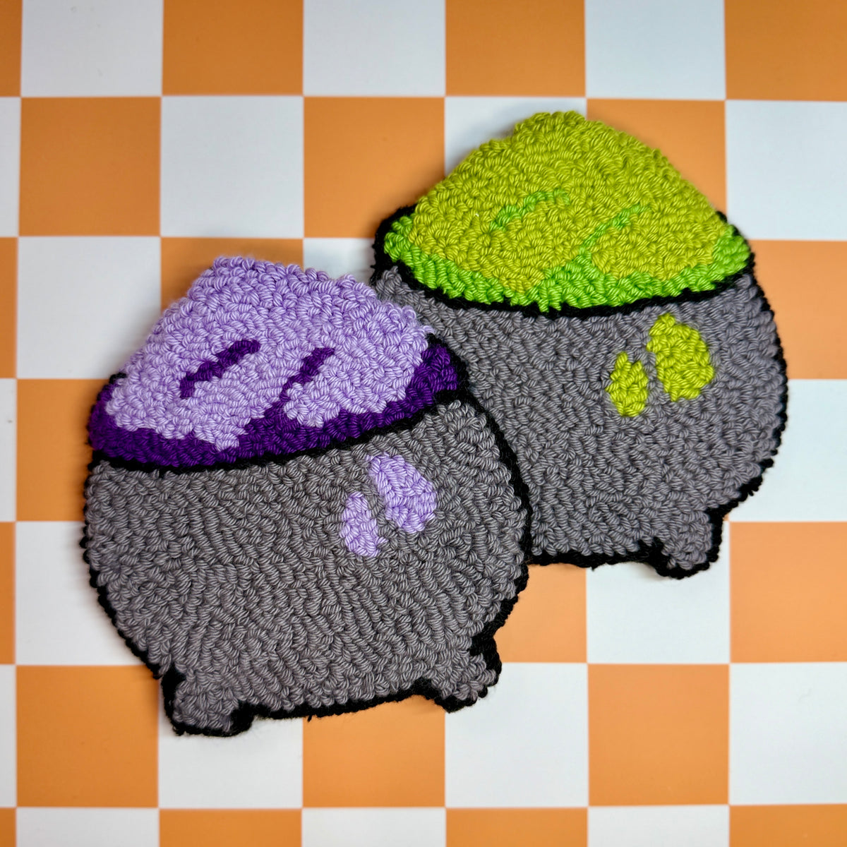 Cauldron Mug Rug